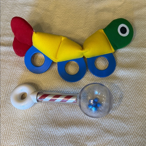 Vintage 1985 Wiggle Worm Teether & Rattle - Picture 4 of 6
